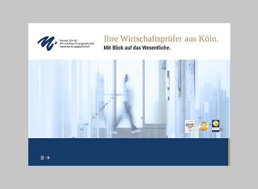 Professionelle Wirtschaftsprüfer aus Köln, die sich auf wesentliche Aspekte der Finanzprüfung konzentrieren.